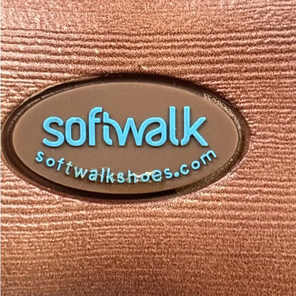 SoftWalk Marana Mule Clogs Womens 9W Tan Leather Studded Comfort Shoes